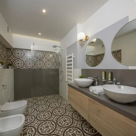 Apartahotel Ermine 4*