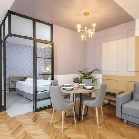 Ermine Lejlighedshotel 3*