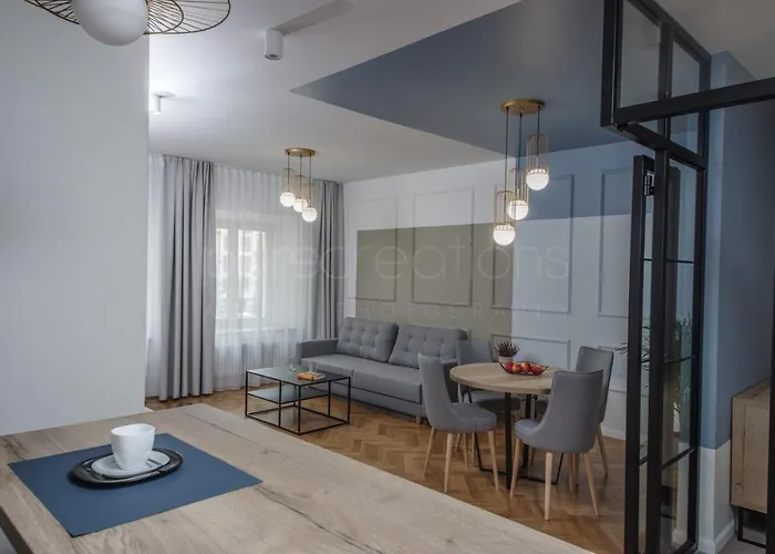 Ermine Aparthotel 4*