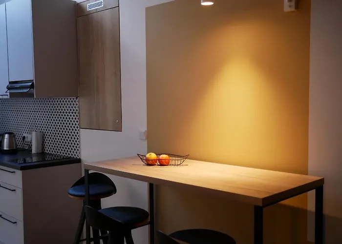 Ermine Aparthotel 4*