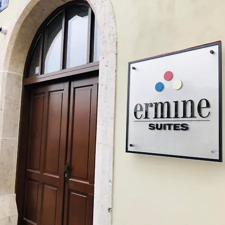 Ermine 4*