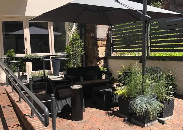 Ermine 아파트호텔